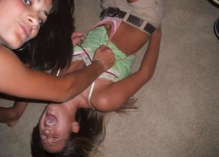 ULTRA WEDGIE Picture