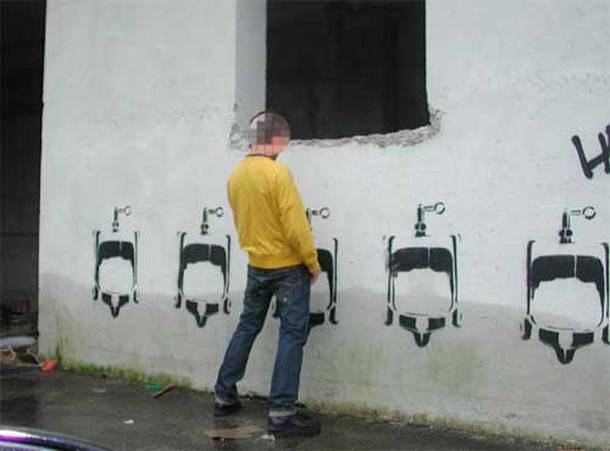 Urinal Illusion Picture